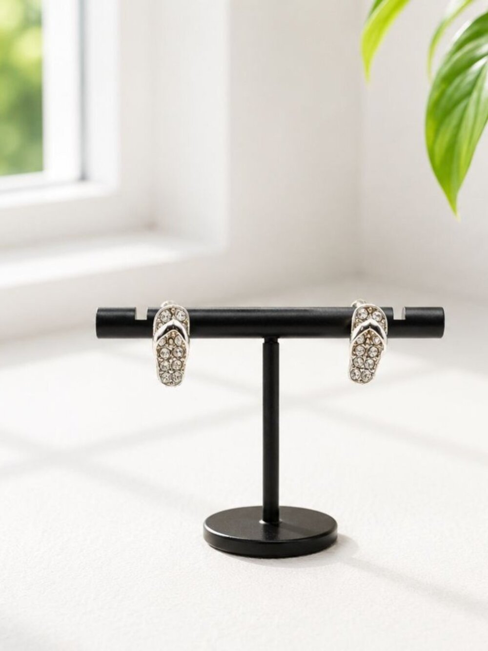 Flip-Flop Shaped Rhinestone Silver-Tone Stud Earrings Vintage Style